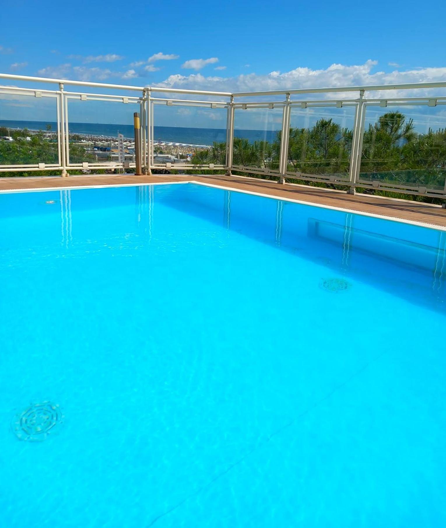 Hotel Ariella Морской Милан Экстерьер фото