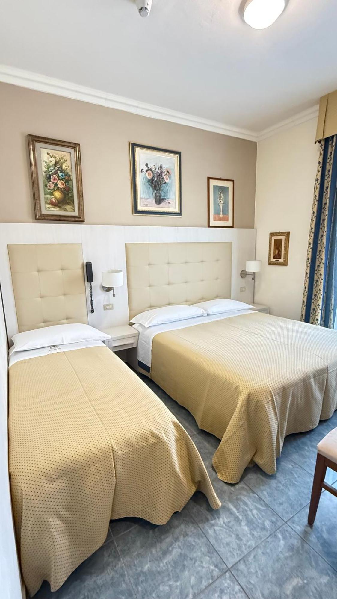 Hotel Ariella Морской Милан Экстерьер фото