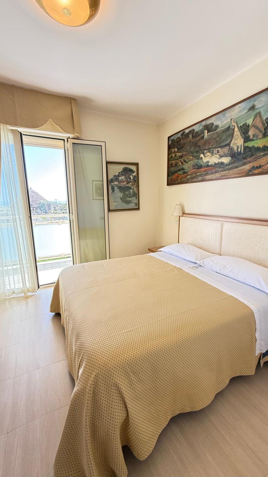 Hotel Ariella Морской Милан Экстерьер фото